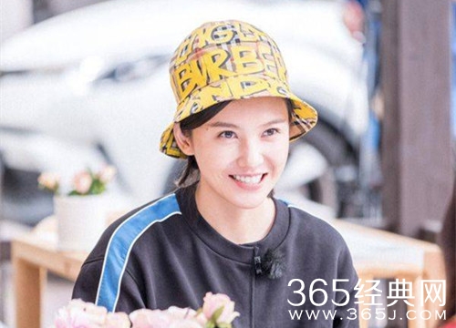 《中餐厅2》杨子姗惊喜亮相 赵薇：全世界洗碗最干净的女生