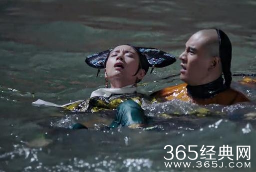 如懿传皇后为什么落水