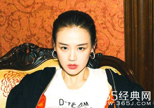 马思纯晒刘亚仁合照 详细记录见到偶像的心情记录