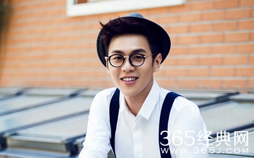 张若昀曾表白蓝盈莹被拒？称表示她是一生钟爱的女人