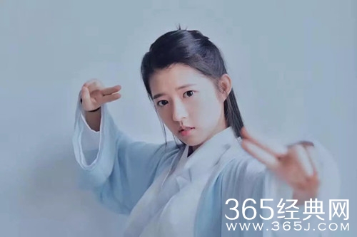 何蓝逗工作室声明 称与吴秀波只是同事关系