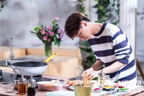 中餐厅2十一期没播 和国庆节有关 节目调整至周日