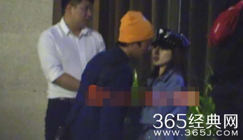 杜淳疑似有新恋情 与神秘女子K歌后同回住处