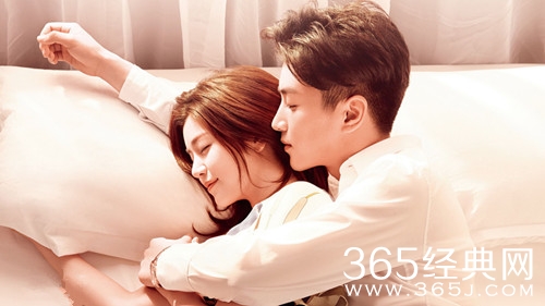 陈妍希晒照肚子稍微隆起 网友猜测疑似怀二胎