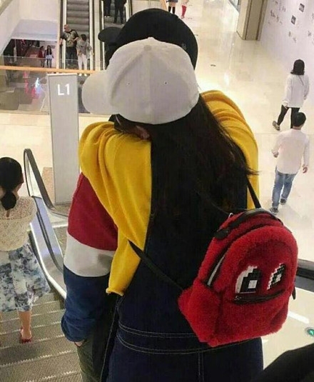 李兰迪张新成恋情疑曝光 李兰迪方：只是关系好