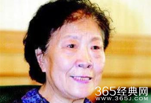 吕启凤个人资料介绍 作品无数的老前辈