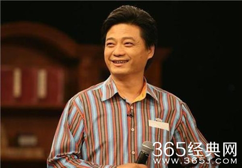 崔永元真面饭馆试营业 已成校园里的网红饭馆