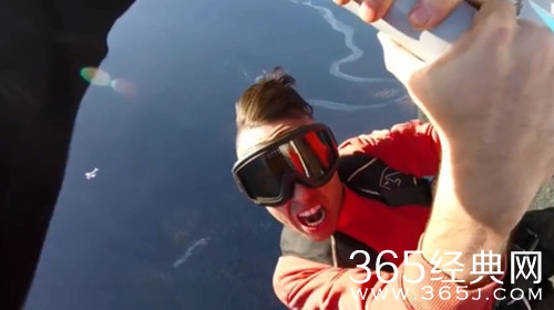 歌手高空拍MV坠亡 享年34岁  令人唏嘘不已