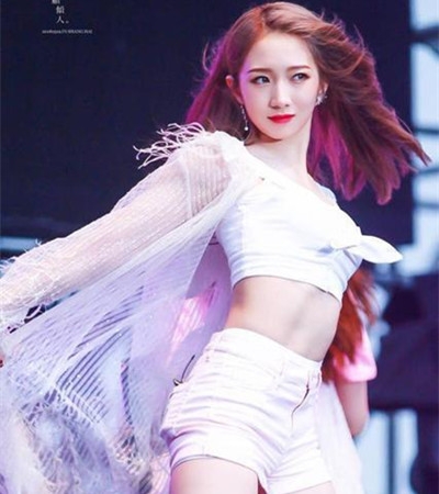 孟美岐被吐槽胖了 本人连发3个表情包回应