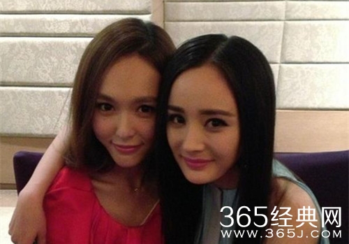 杨幂不出席唐嫣婚礼 两人关系大揭秘 疑似闹掰