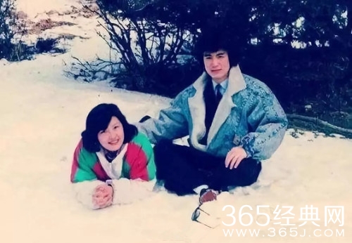 哈文朋友圈曝光 纪念李咏离开后的感慨