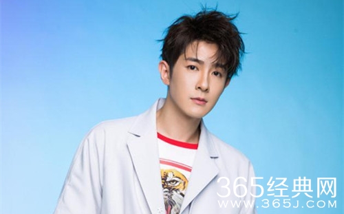 季肖冰个人资料介绍 凭借新洛神中杨修一角走红