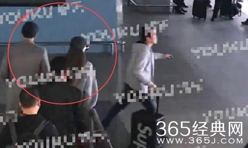 唐嫣罗晋婚后首现身 两人牵手同行 十分低调