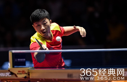 马龙退出瑞典公开赛 因膝盖受伤 刘国梁八字感慨