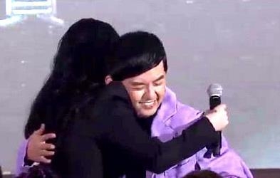 大S黄子佼拥抱破冰 几个人之间的恩怨终于化解