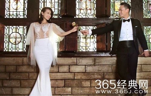 胡杏儿老公李乘德资料介绍 白手起家的才俊