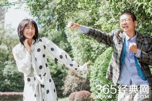 李诞自曝已结婚 称感情是一件自然的事