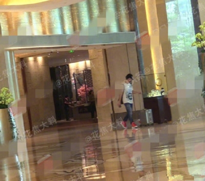 曹云金方否认出轨 称是被黑了，不是真的