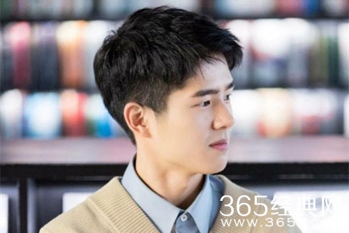 刘昊然批评粉丝 因粉丝逃课参加签售会 引发关注