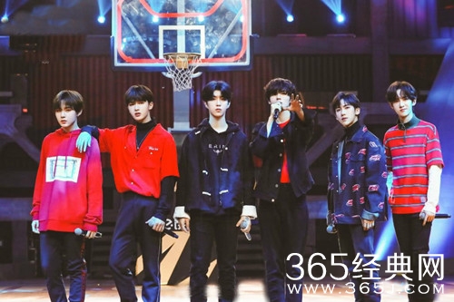 乐华七子亮相这就是灌篮 演唱主题曲篮魂 为球员加油助威