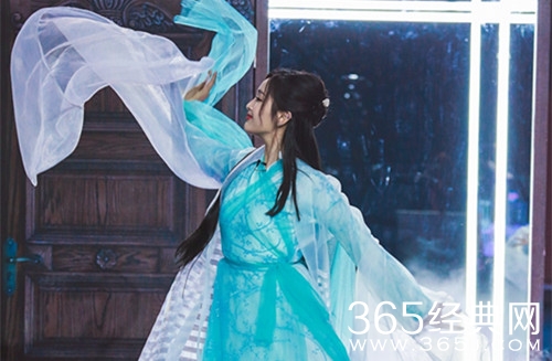 吴宣仪做客哥哥别闹啦 首次尝试了古装造型 仙气十足