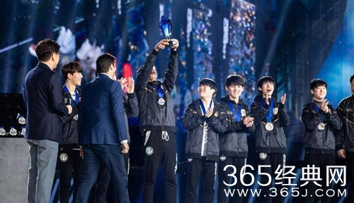 IG受邀参与快乐大本营 同期嘉宾还有易烊千玺黄子韬