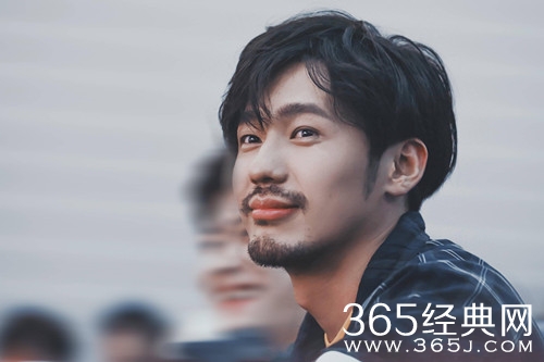 白宇个人资料介绍 凭借网剧镇魂大火