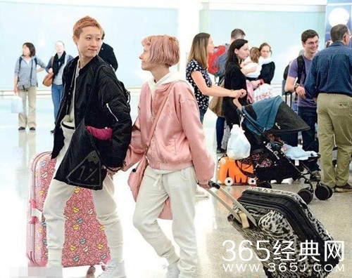 吴卓林晒与女友结婚证书 宣布二人结婚喜讯