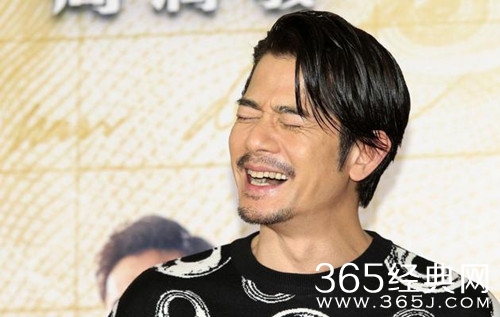 郭富城默认方媛怀二胎 称很快就可以说了