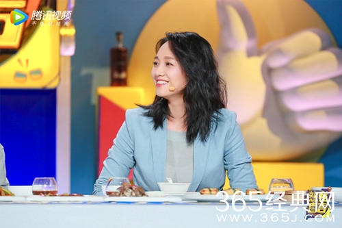 朱丹做客恕我直言 分享创业失败经历