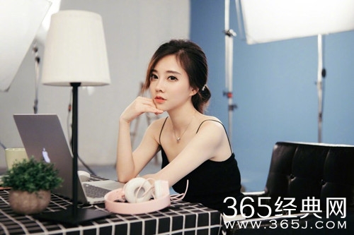 冯提莫要去mama 除了在大陆人气旺 更是红到韩国