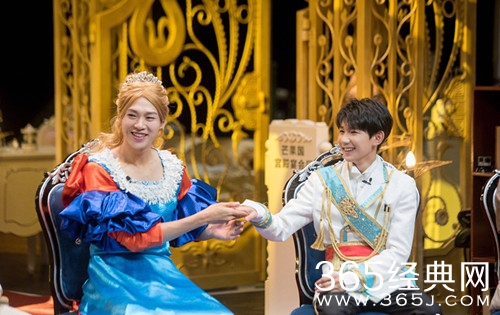 王源魏大勋为翻越栏杆道歉 两人诚恳态度获粉丝盛赞