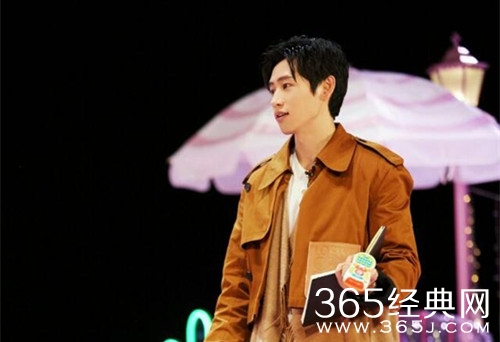 明星大侦探4魏晨回归  教授大家“爱情三十六计”