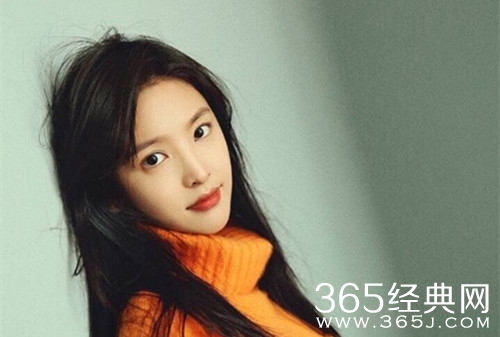 王思聪关注了章若楠 网友纷纷表示宝藏女孩藏不住了