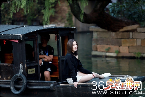 完美的餐厅佘诗曼加盟 视察餐厅经营情况