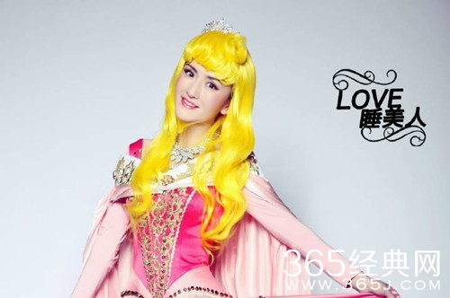 谢娜自曝女儿模仿力强 看来是继承妈妈的优秀基因