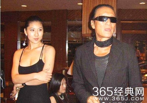 谢贤回应与coco复合 7月自曝与女友分手 还直言是孤独老人