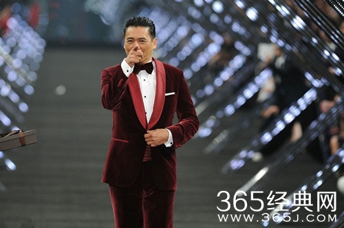 周润发谈捐身家原因 称捐给有需要的人挺好的