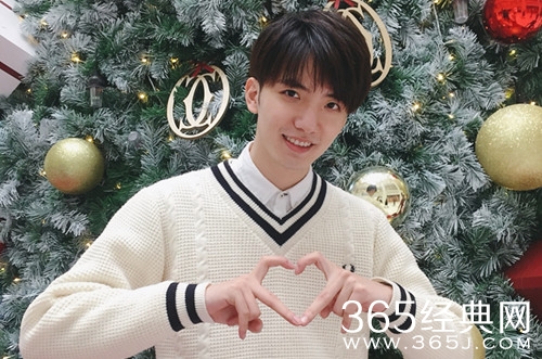 青春有你谷蓝帝资料介绍 会吹萨克斯会弹钢琴