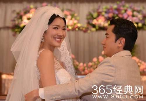 王祖蓝升级当爸 妻子李亚男顺利生下女儿 网友送祝福