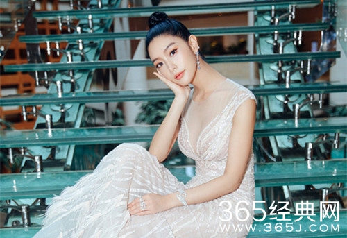 克拉拉即将结婚 男方是美国富商 比她大两岁