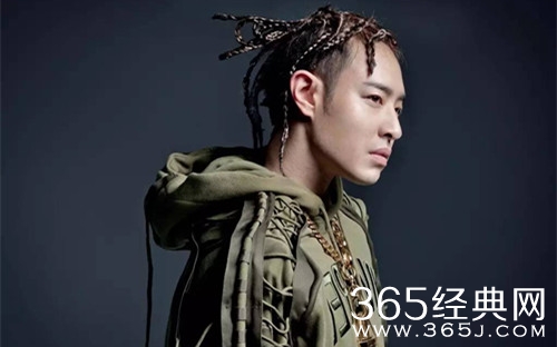 潘玮柏传即将结婚 潘爸讲课时无意间说漏嘴 女友竟是她