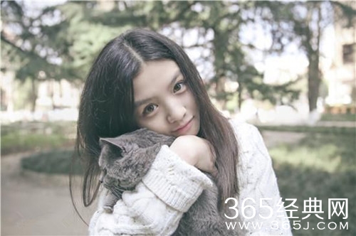 偶遇春夏金大川一起吃饭还亲嘴 这是恋爱的节奏?