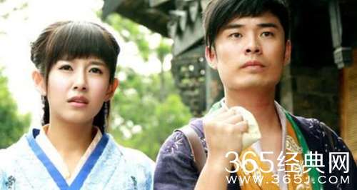 张子萱直播被骂小三 本人回应：这些都不是真的