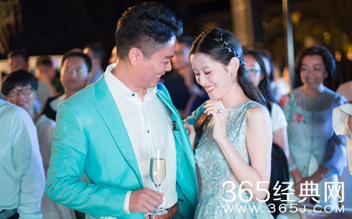 章泽天悉尼豪宅抛售 比入手时亏了270万澳元