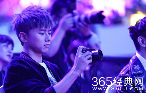 张杰自曝将登2019央视春晚 令人十分期待