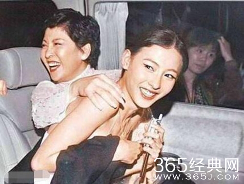 向太嘲讽张柏芝 两人恩怨大起底 关系很僵