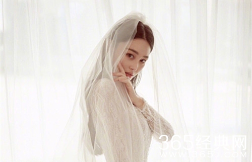 张馨予孕肚首曝光 小肚微凸但四肢依旧纤细