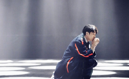 歌手今晚进入总决赛 吴青峰蔡依林亮相总决赛红毯