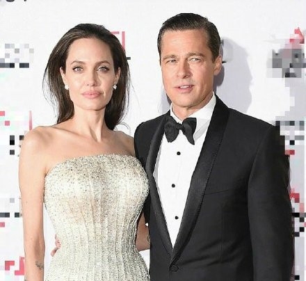 分居三年 朱莉皮特正式结束婚姻关系